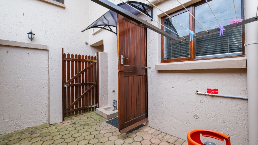 3 Bedroom Property for Sale in Island View Western Cape